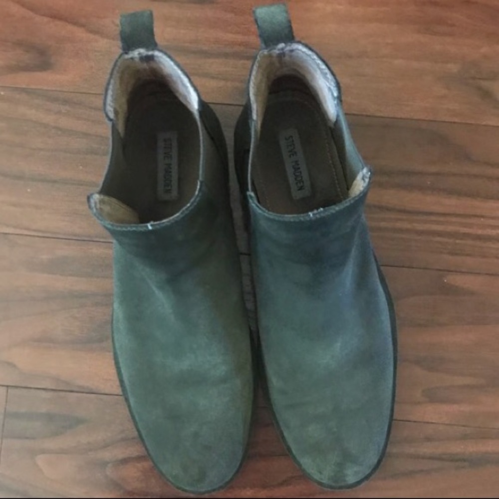 Steve Madden Men’s Chelsea Boots - Picture 2 of 4